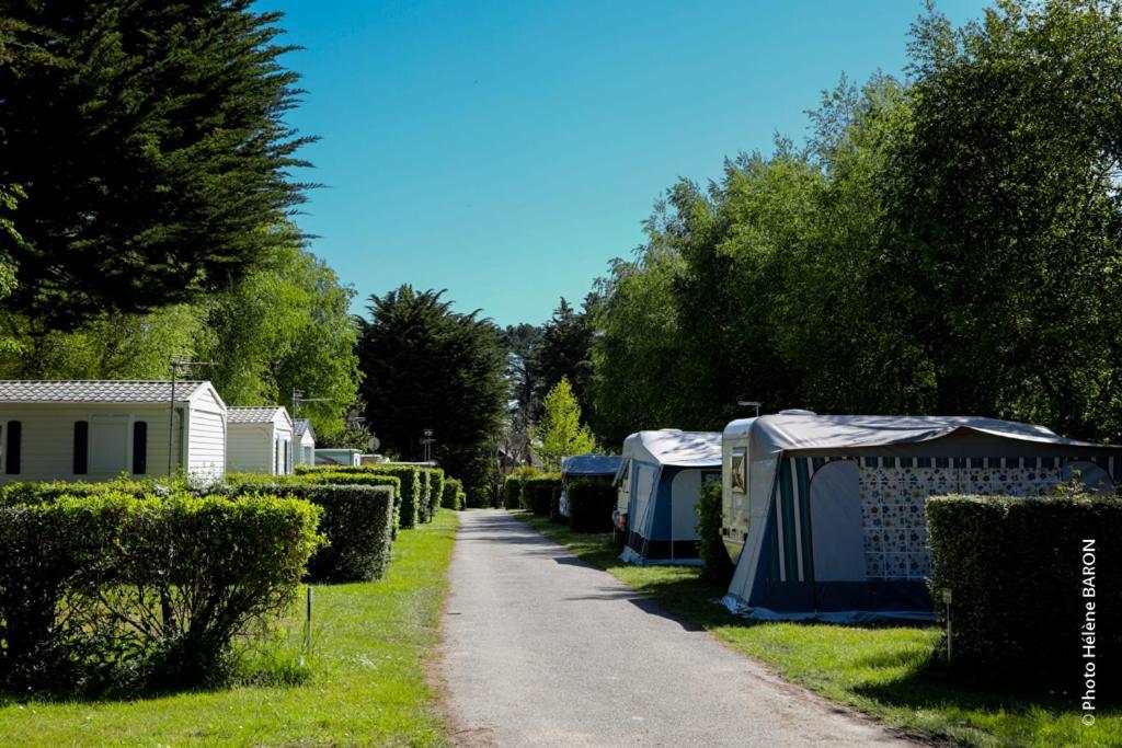 Camping L'Oasis Damgan Exterior photo